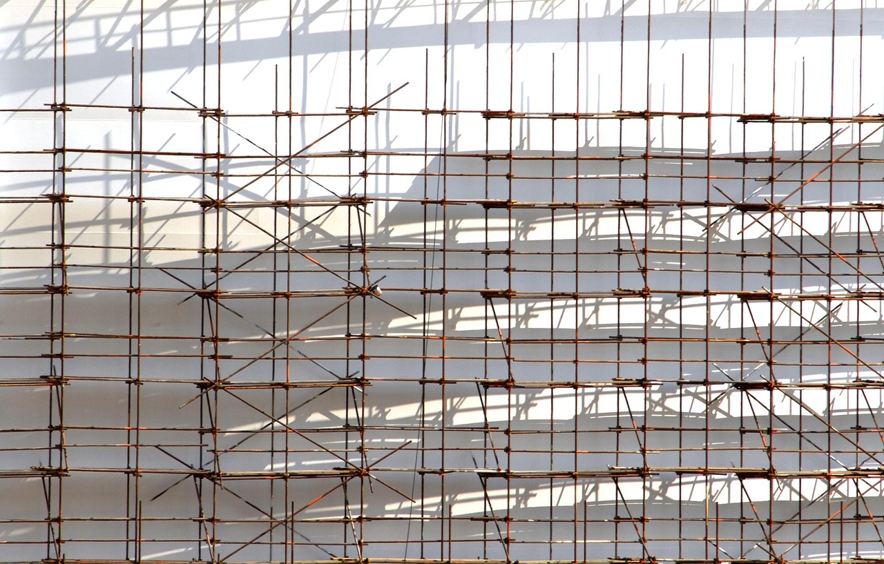 découvrez comment choisir l'échafaudage adapté à vos besoins pour garantir sécurité et efficacité lors de vos travaux.